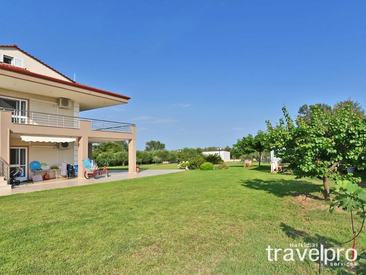 Villa Iris By Rentalspro Services - Agios Mamas Beach