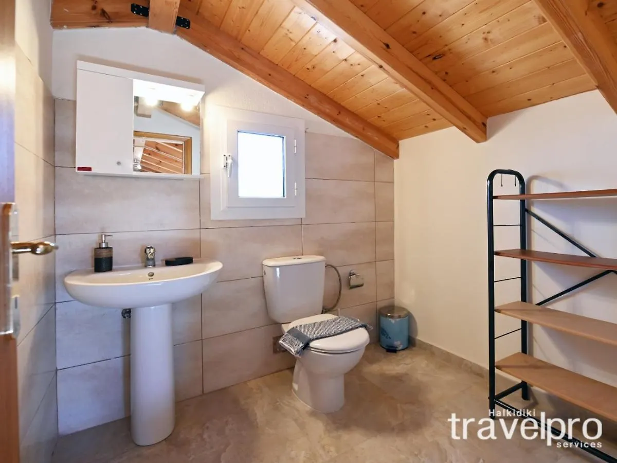 Villa Iris By Rentalspro Services - Agios Mamas Beach Řecko