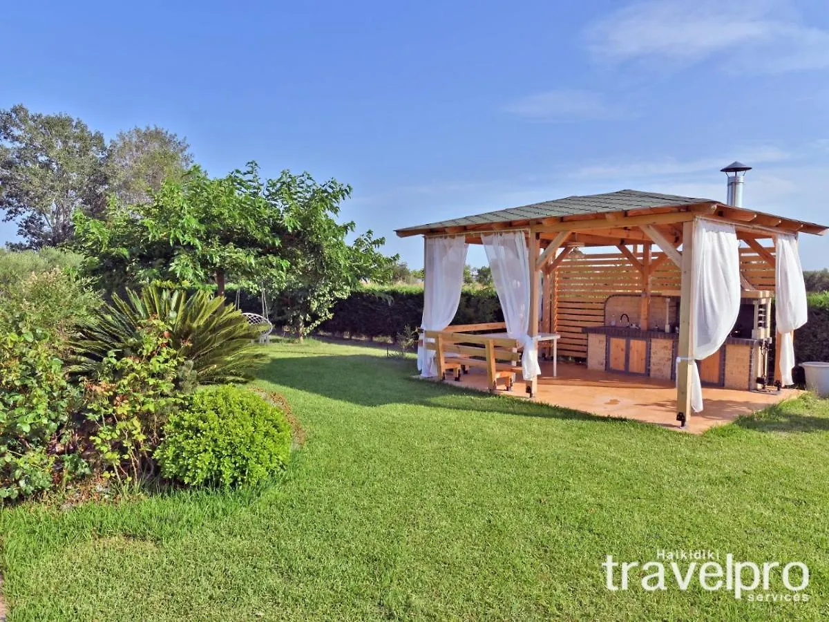 Villa Iris By Rentalspro Services - Agios Mamas Beach