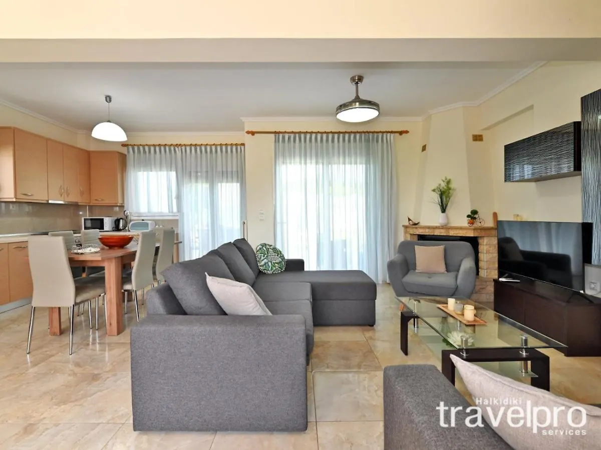 Villa Iris By Rentalspro Services - Agios Mamas Beach
