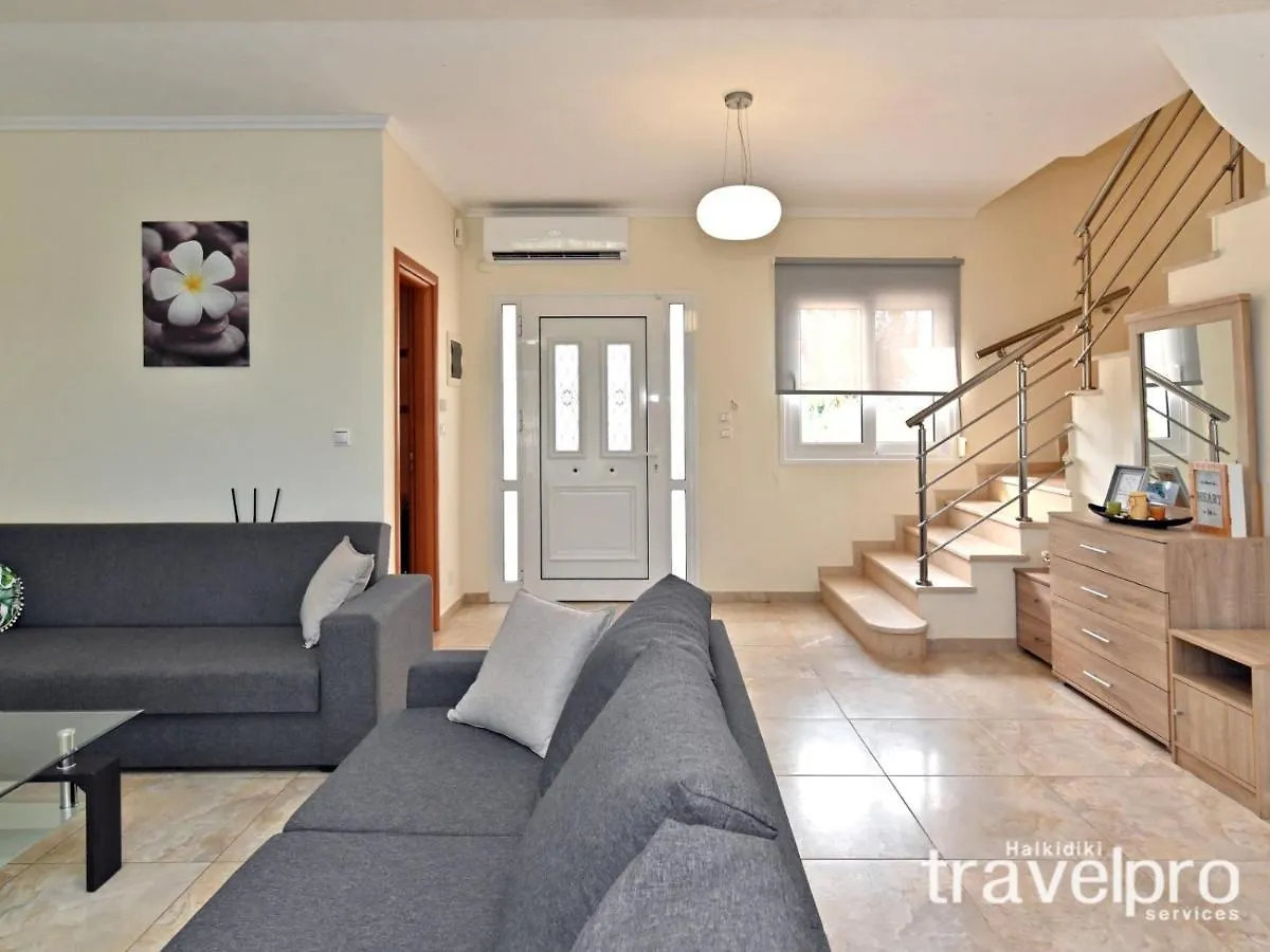 Villa Iris By Rentalspro Services - Agios Mamas Beach